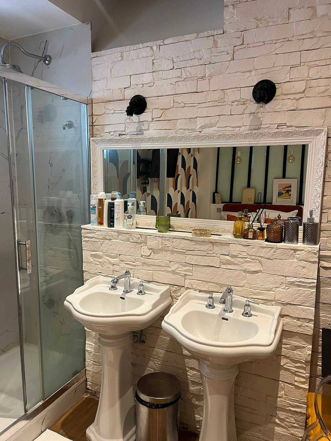 Appartement entier, Petit Studio au c  ur du 7eme arrondissement in Tour Eiffel, Paris