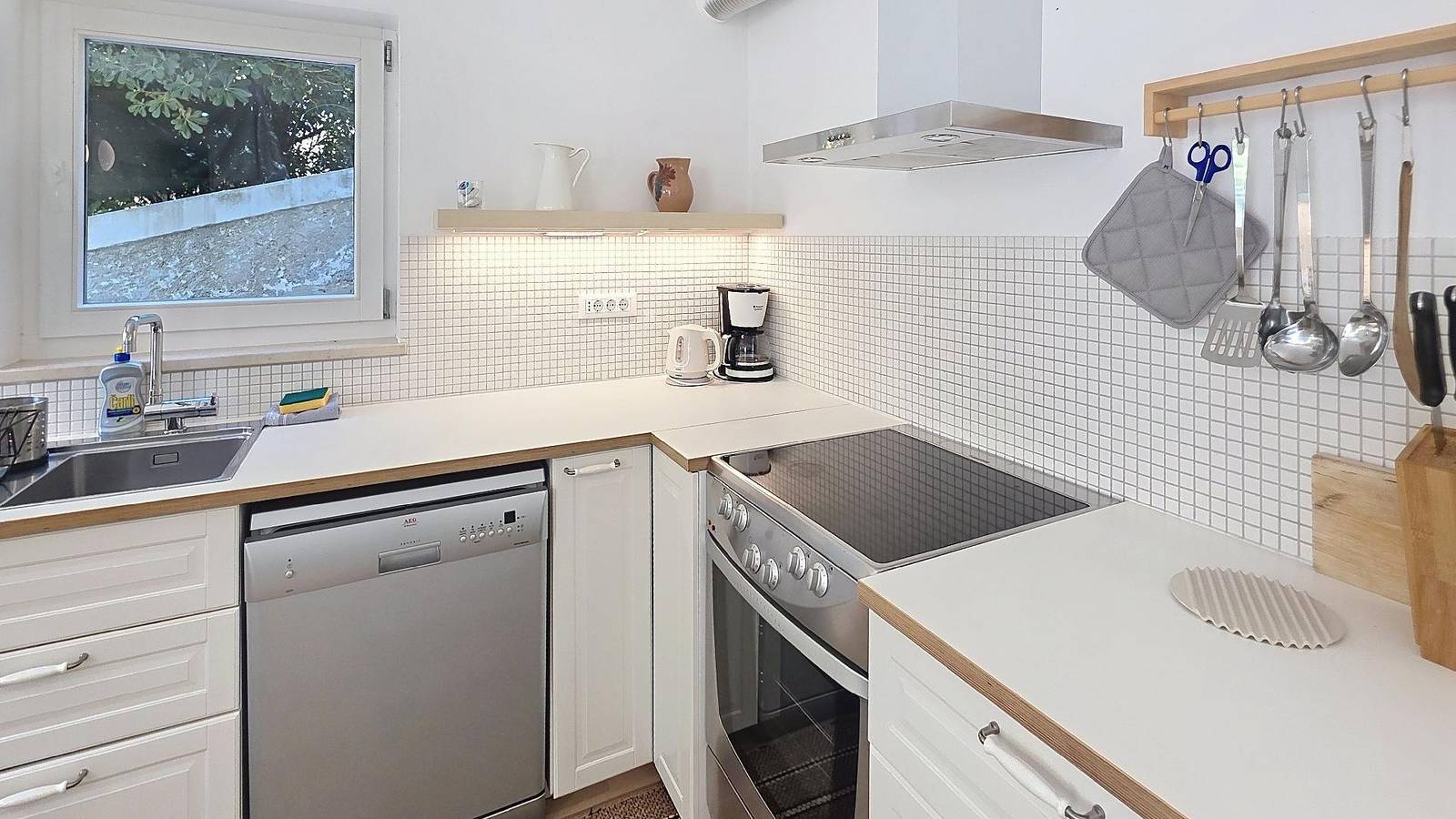 Ganze Ferienwohnung, Appartement in Baška mit Terrasse in Baska, Krk