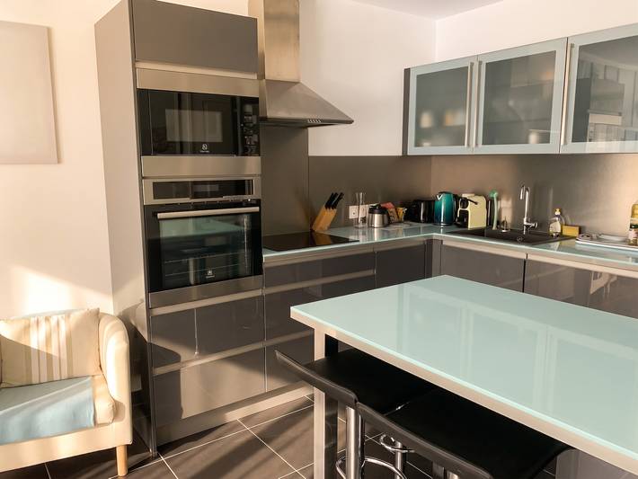 Gîte pour 4 personnes, avec Balcon/Terrasse dans Le Vieux Port (Marseille) - 3