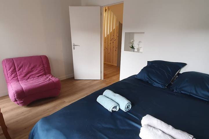 Location de vacances pour 10 personnes, avec terrasse et jardin à Saint-Ours - 4