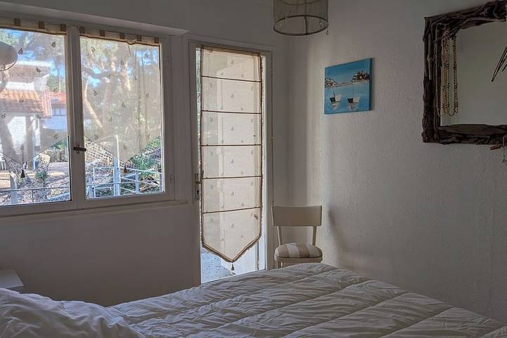 Gîte pour 6 personnes, avec terrasse et jardin dans Plage Naturistes - 3