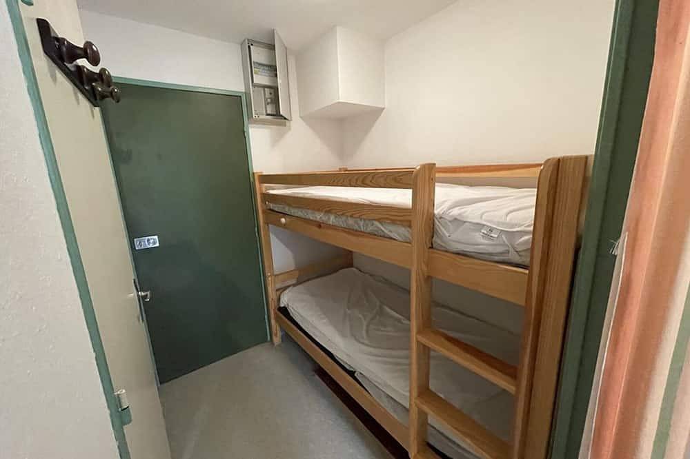 Ganze Wohnung, Gemütliches Studio in Pistennähe in Le Lioran, Laveissière