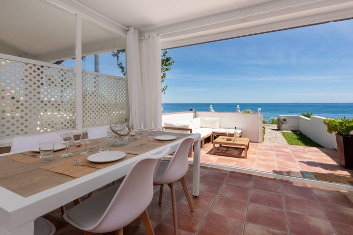 Playa Paraiso 5007 Beachfront in Manilva, Province de Málaga