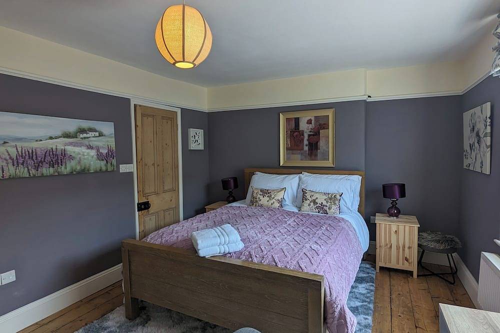 Cosy 17th Century Cotswold Cottage 3Br Chipping Norton. Family and pet friendly! in Chipping Norton, Oxfordshire