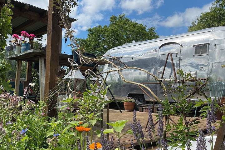 Glamping for 2 people in Herefordshire