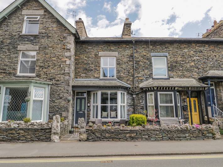 Log cabin for 6 people, with garden in Windermere