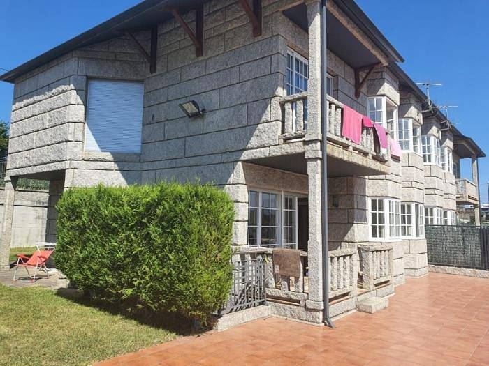 Location de vacances pour 8 personnes, avec terrasse et jardin à Sanxenxo - 4