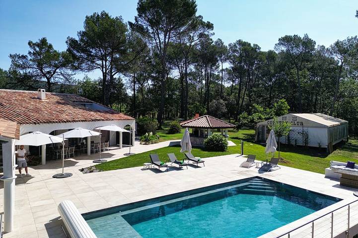 Villa pour 20 personnes à Brignoles
