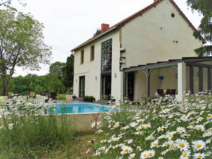 Gîte pour 5 personnes, avec jacuzzi et piscine