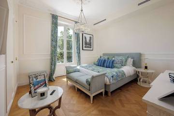 Villa for 20 People in Beaulieu-sur-Mer, Nice region, Photo 1