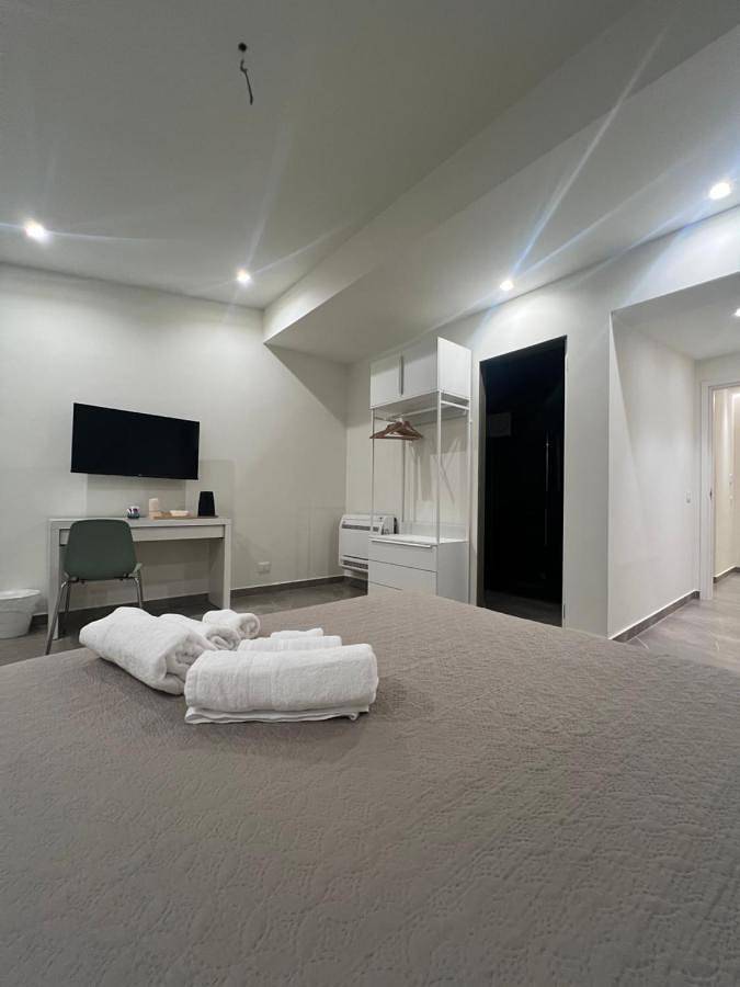 Location de vacances pour 2 personnes, avec balcon et vue dans Gallico Marina - 4