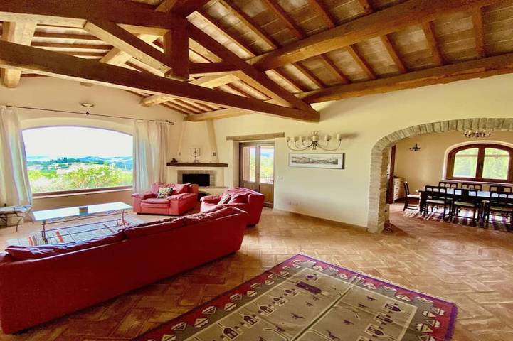 Luxury traditional Villa & private infinity pool. Stunning views of Todi. Piano in Todi, Perugia Provinz