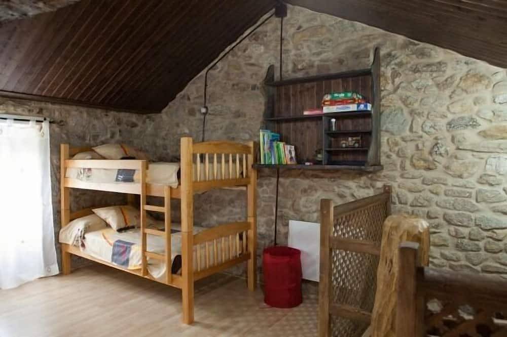 Casa do Vinculeiro A Fieiteira in A Baña, Costa de Galicia