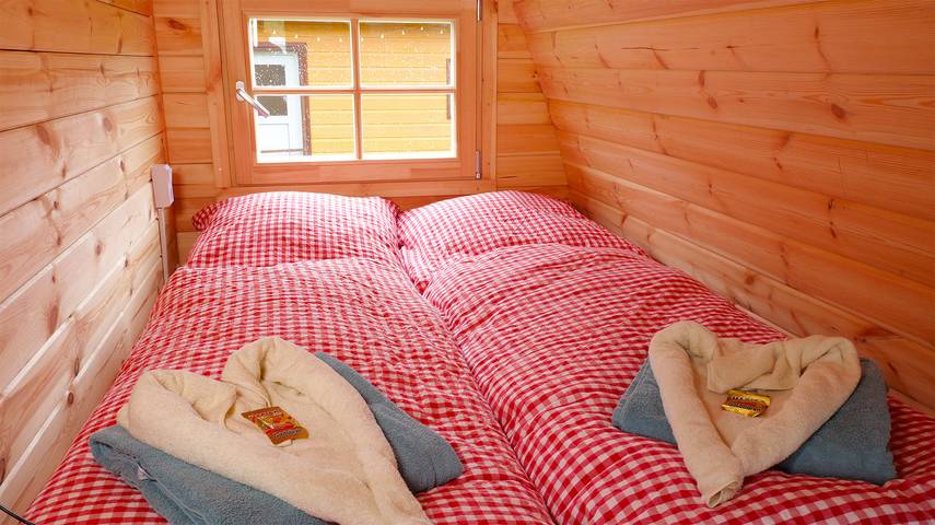 Zimmer für 2 Personen, mit Terrasse und Sauna sowie Ausblick, mit Haustier in der Eifel - 4