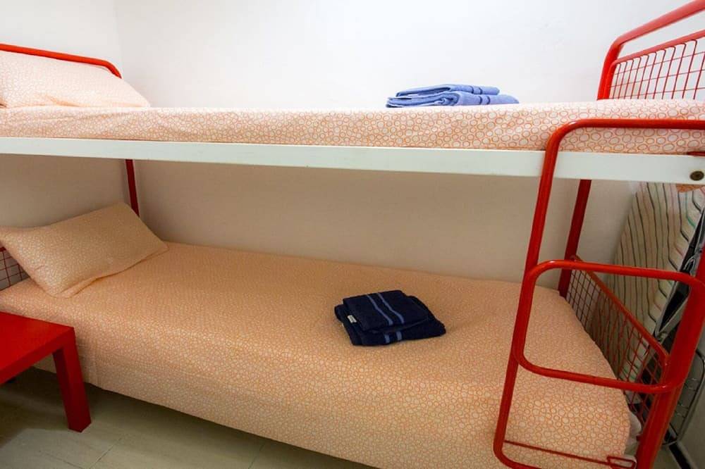 Apartamento entero, Bonito piso en  pleno centro histórico y comercial de Reus. in Reus, Costa Dorada