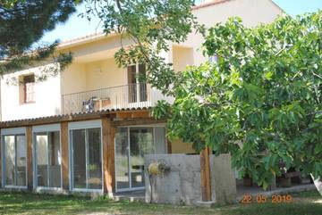 Gîte pour 11 personnes, avec vue et jardin à Le Soler