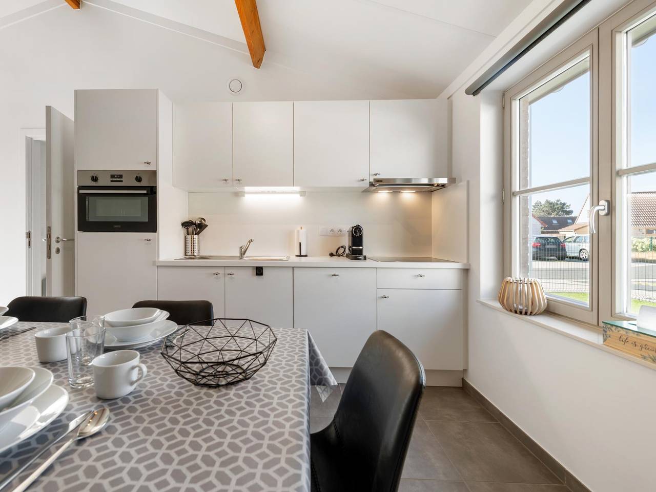 Cozy holiday home with a south-facing garden in Oostduinkerke, Koksijde