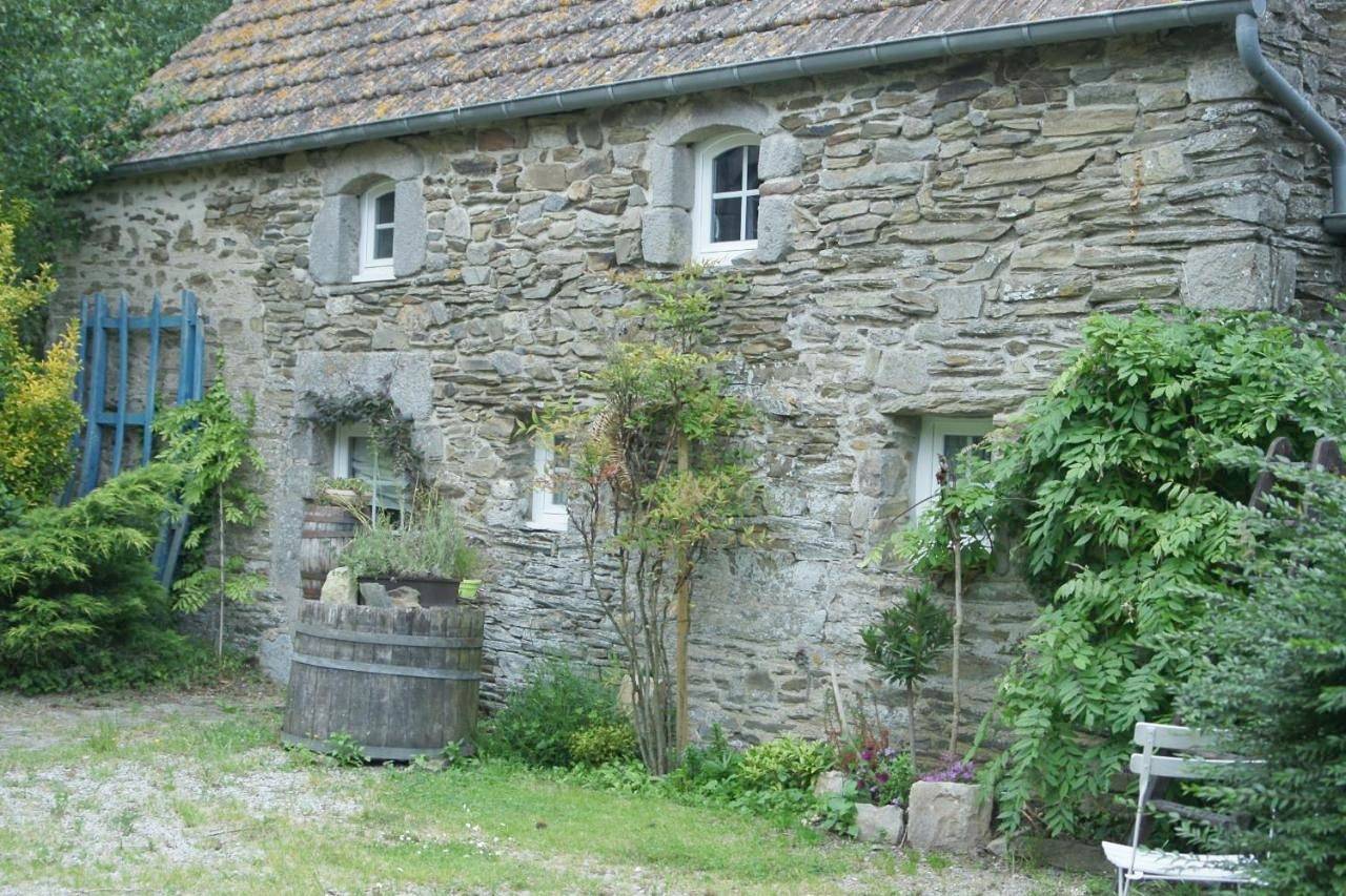 Cottage (4 Adults) in Quettehou, Région de Cherbourg