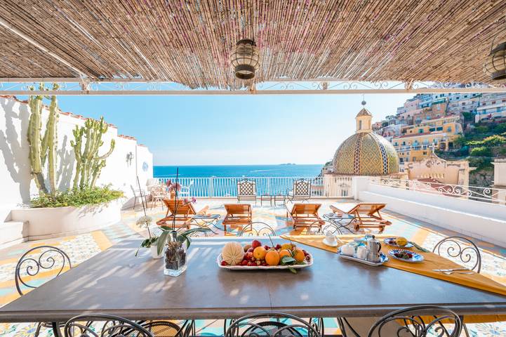 Villa per 10 persone, con Balcone e Terrazza a Castellammare di Stabia