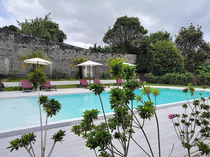 Chambre d’hôte pour 2 personnes, avec jardin ainsi que vue et piscine au Portugal