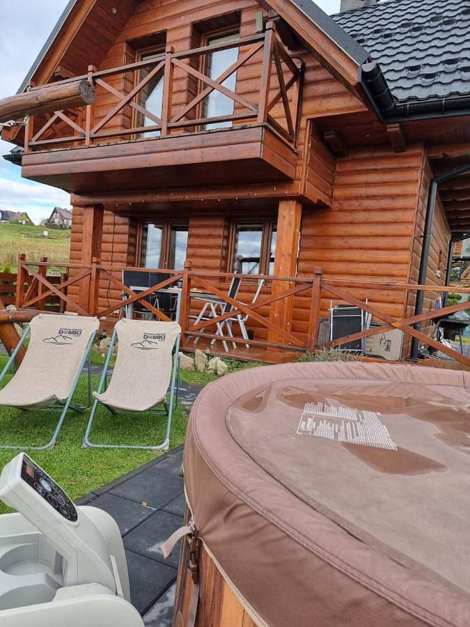 Podhalańskie Domki u Magdusi i Marcina z Jacuzzi in Karpaty (Polska)