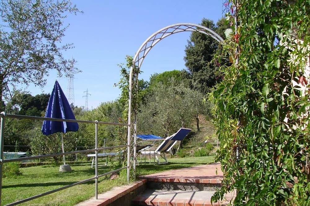 Ganze Wohnung, Farmhouse Il Monticello in Sarzana, Naturpark Montemarcello-Magra-Vara