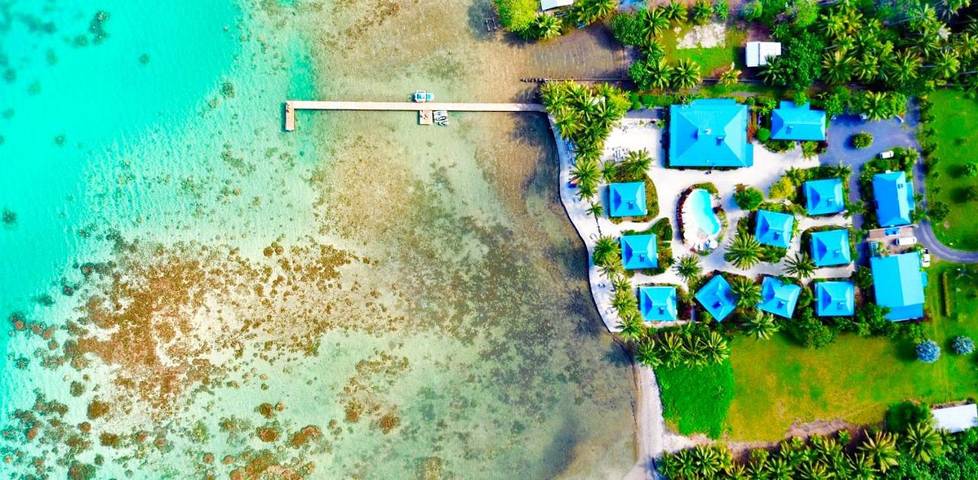 Hôtel pour 3 personnes, avec vue ainsi que piscine et jardin - 1