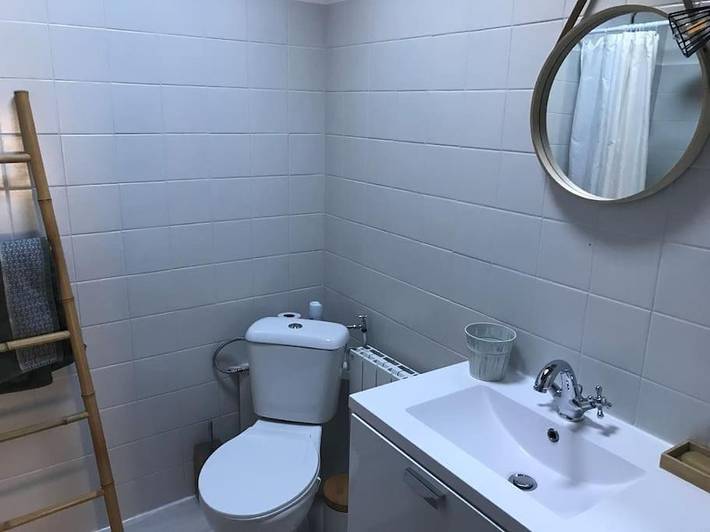 Location de vacances pour 6 personnes, avec vue à Léran - 2