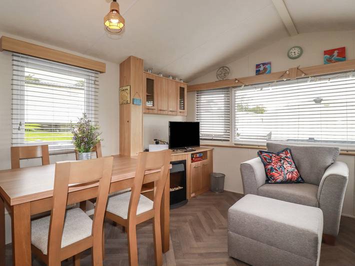 Caravane pour 4 personnes avec jardin in Newquay, Cornouailles