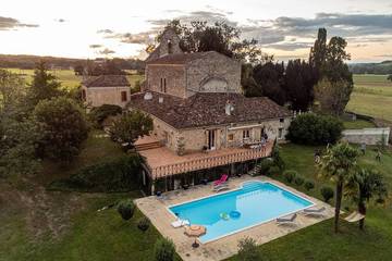 Location de vacances pour 10 personnes à Moncrabeau