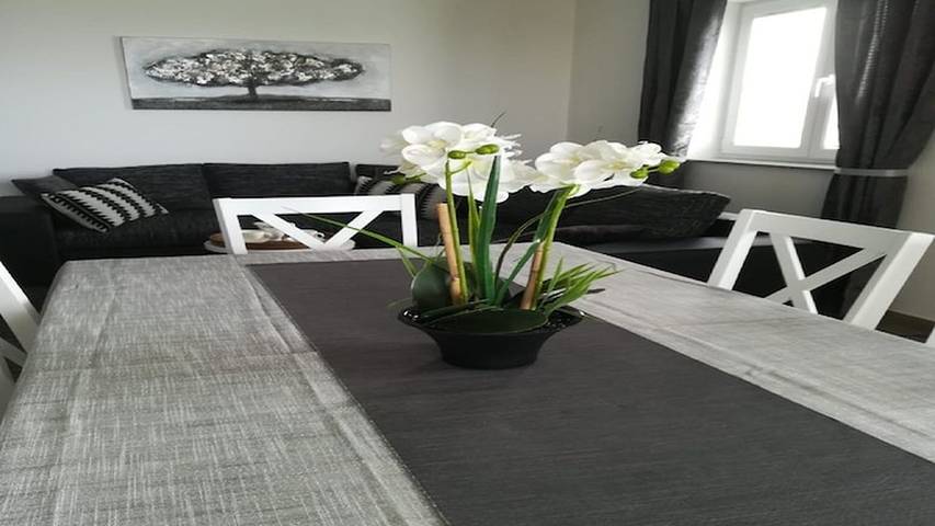 Ferienwohnung für 6 Personen, mit Garten in Karlobag - 4