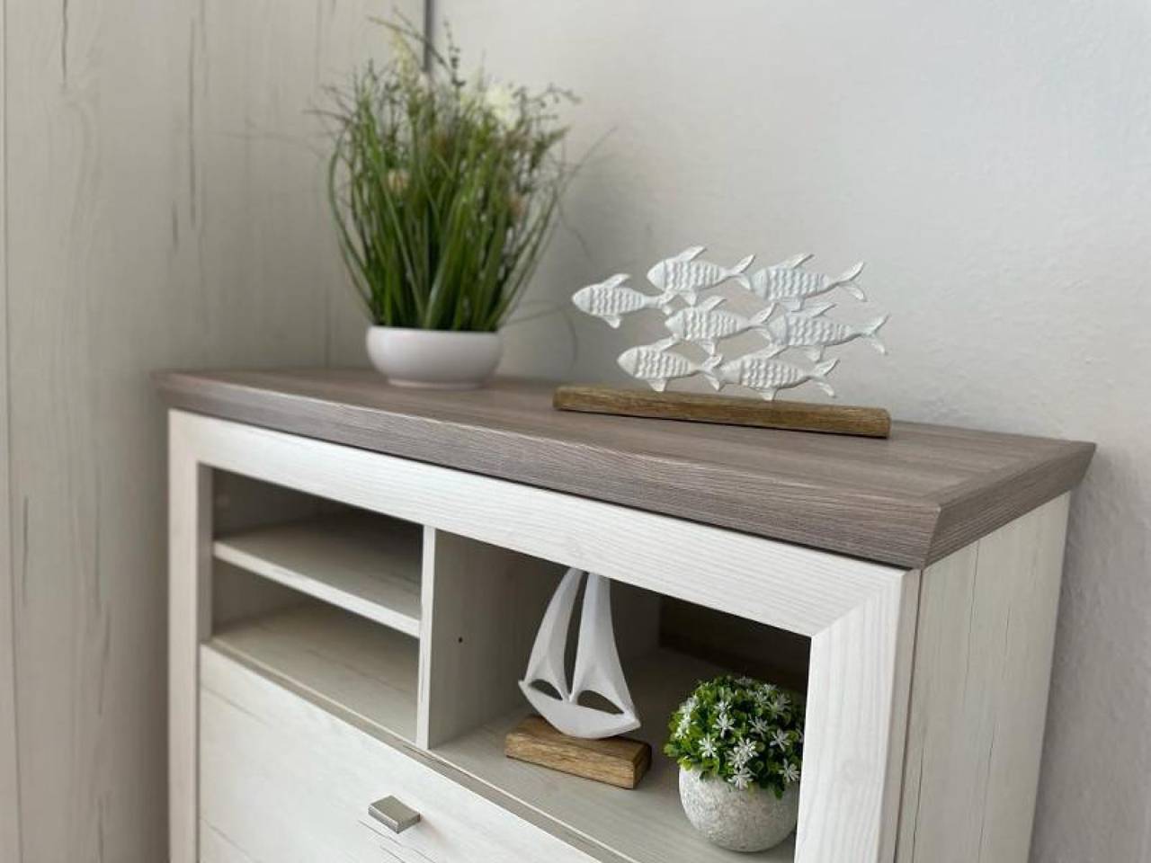 Ganze Wohnung, Ferienwohnung 'Zeppelin N T' mit Privatterrasse, Gemeinschaftsgarten und Wi-Fi in Friedrichshafen, Region Bodensee-Oberschwaben