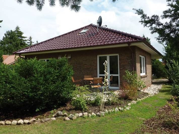 Ferienhaus für 4 Personen, mit Terrasse und Garten - 1