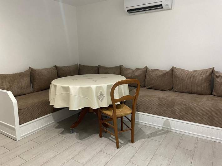 Casa vacanze 'Tout Confort' con terrazza privata, Wi-Fi e aria condizionata in Fabrègues, Costa mediterranea (Francia)