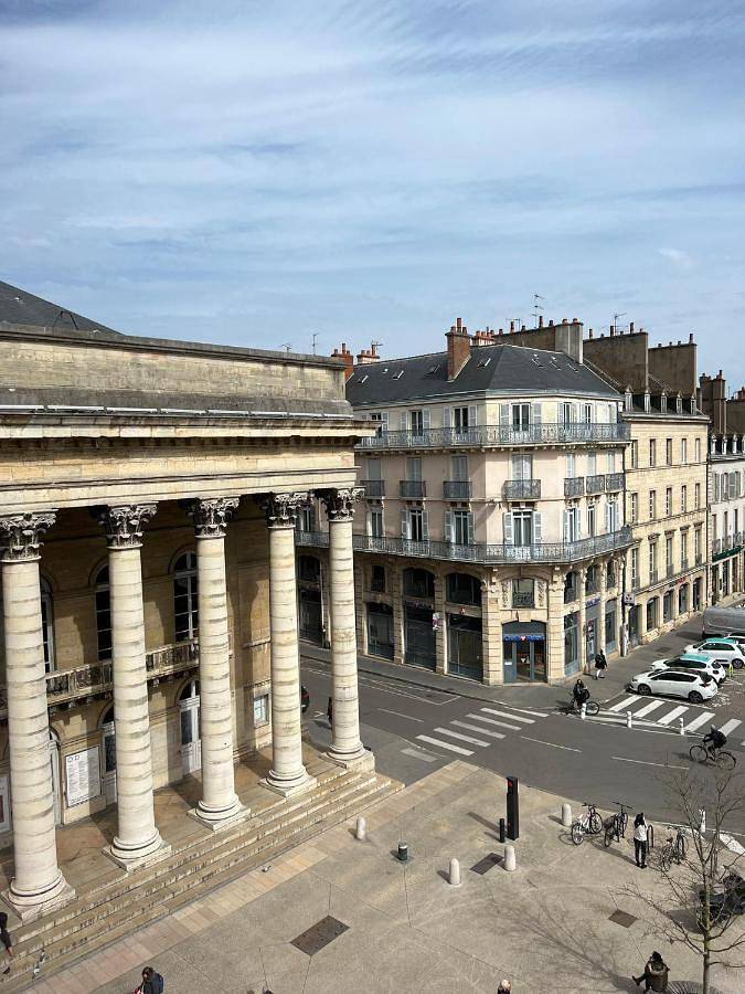 Gîte pour 2 personnes, avec vue dans Office De Tourisme De Dijon