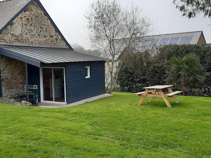 Gîte pour 4 personnes, avec terrasse et jardin à L'Huisserie - 4