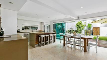 Holiday Home for 6 People in Sunshine Beach, Noosa Shire, Photo 3