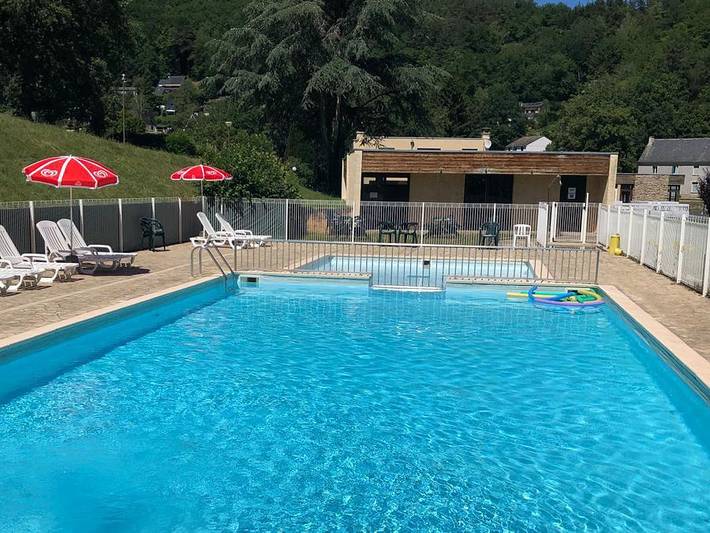 Camping für 3 Personen, mit Balkon in der Auvergne - 3