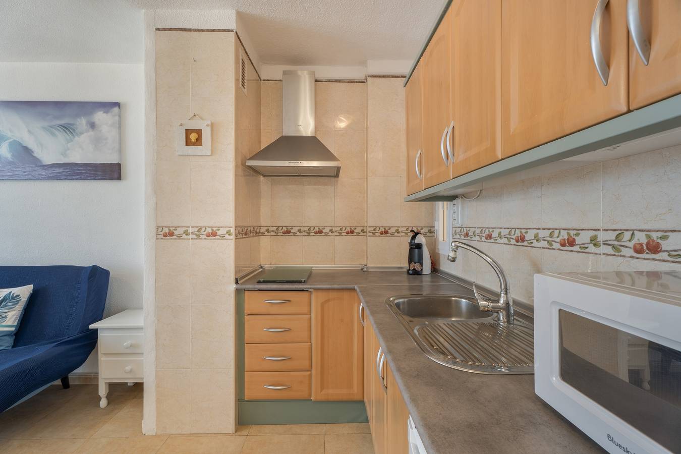 Appartamento intero, Vacanze 'Amazing View Over The Ocean Y' con vista mare, piscina e Wi-Fi in Playa de las Americas, Tenerife Sud