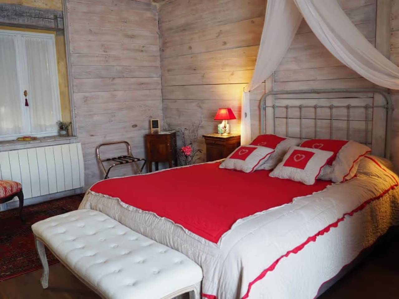 Les Hauts de Valojoulx - Chambre d’hôtes « La Muzardière » avec jardin partagé, Wi-Fi in Valojoulx, Périgord Noir