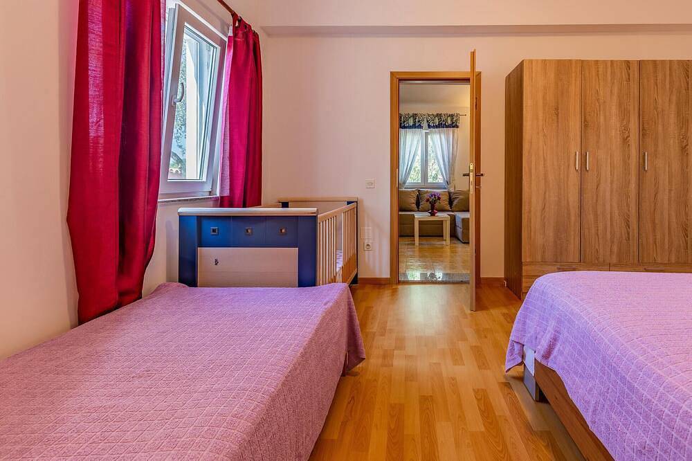 Atemberaubendes Haus mit 2 Schlafzimmern in. in Medulin, Südküste Istrien