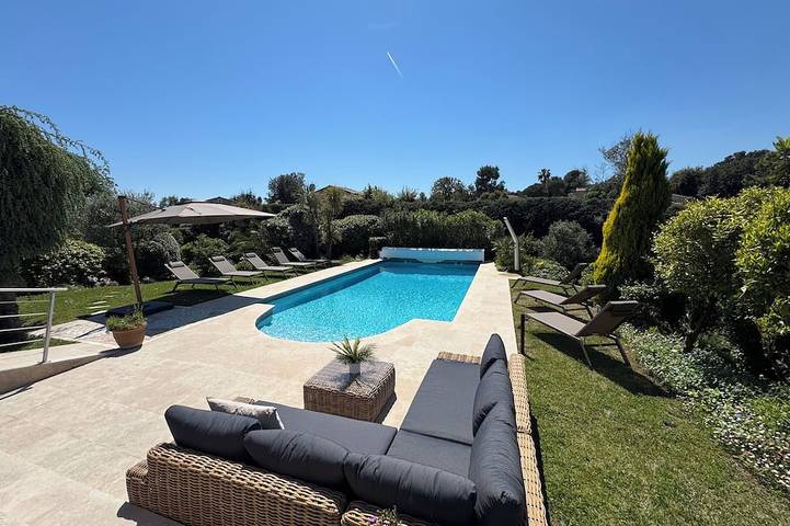 Villa pour 10 personnes à Villeneuve-Loubet