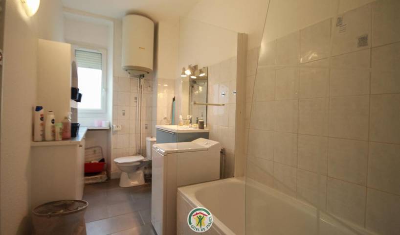 Gîte pour 5 personnes, avec vue dans Uriage Les Bains