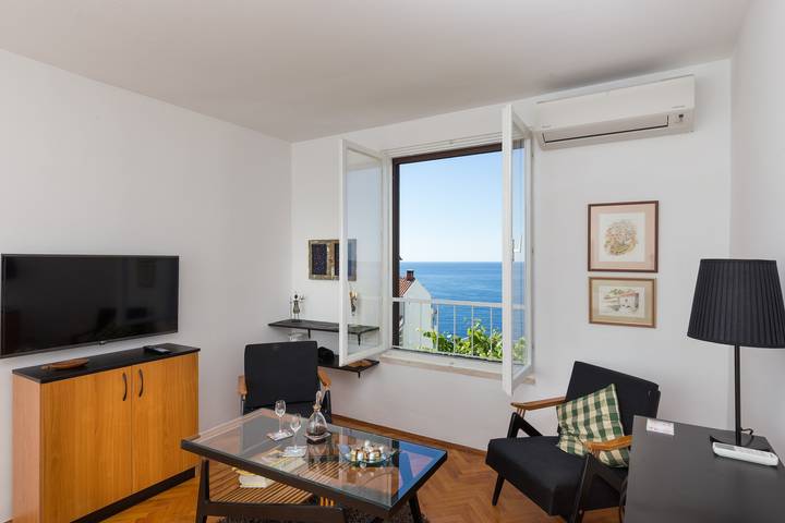 Last minute apartment for 2 people, with Ocean view and Balcony in Dubrovnik