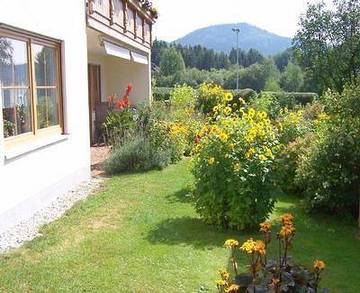 Ferienwohnung für 4 Personen, mit Garten in Böbrach