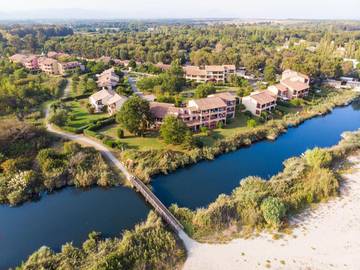 Gîte pour 8 personnes, avec vue et jardin, animaux acceptés à Ghisonaccia