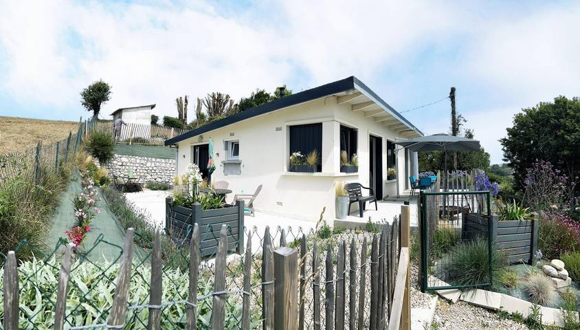 Gîte pour 4 personnes, avec terrasse et jardin à Veulettes-sur-Mer - 2
