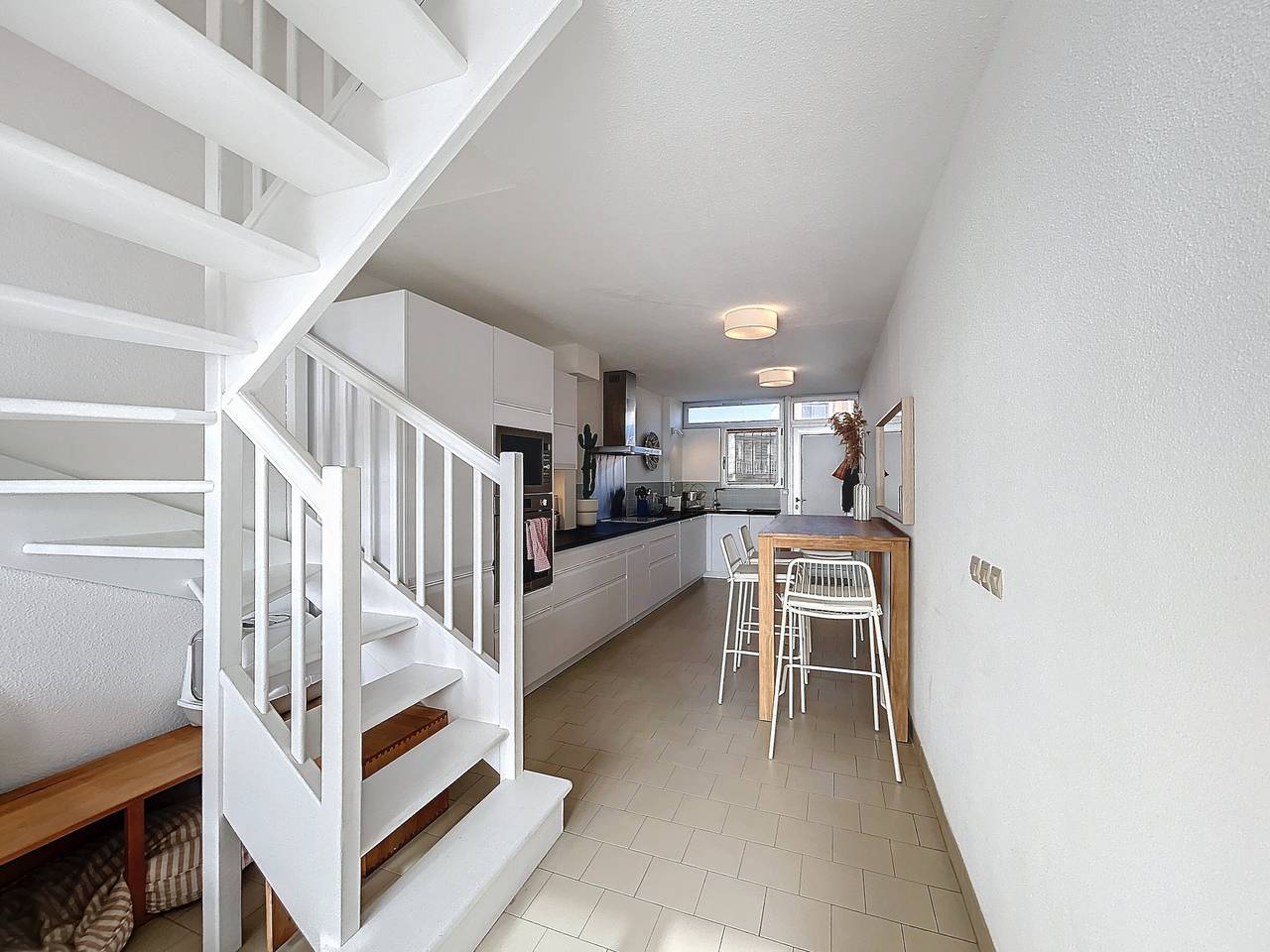 Apartamento entero, Apartamento T3 dúplex con terraza, frente a la playa, wifi, aparcamiento privado in Carnon-Plage, Mauguio