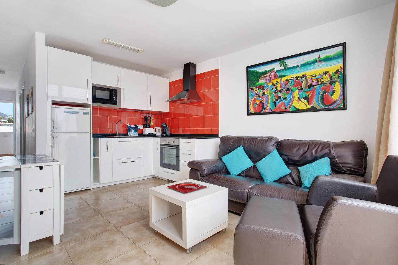 Entire apartment, Cozy apartment "Coqueto" near the beach with Wi-Fi, balcony, and shared garden in Puerto del Carmen, Tías
