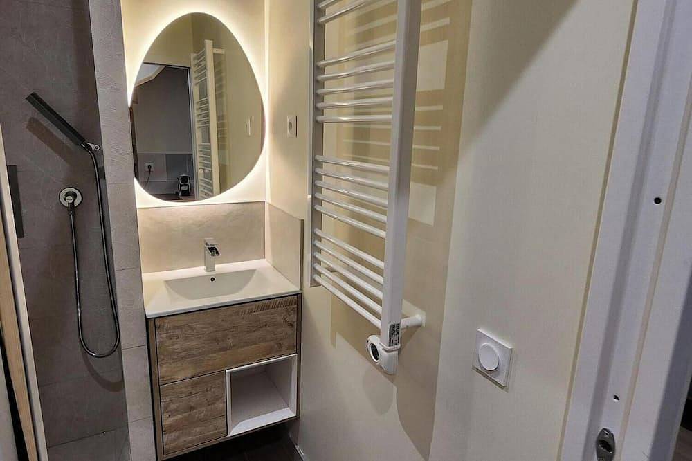 Apartamento entero, T2 Neuf 30m² 15' from Paris in Gennevilliers, Altos del Sena